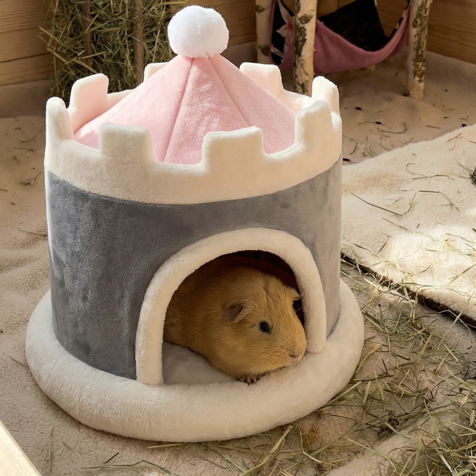 🏰 Schloss Grau/Rosa – Kuscheliges Stoff-Schloss für deine Meerschweinchen