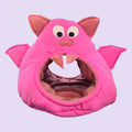 🦇 Verrückte Fledermaus Rosa – ausgefallene Kuschelhöhle für Meerschweinchen